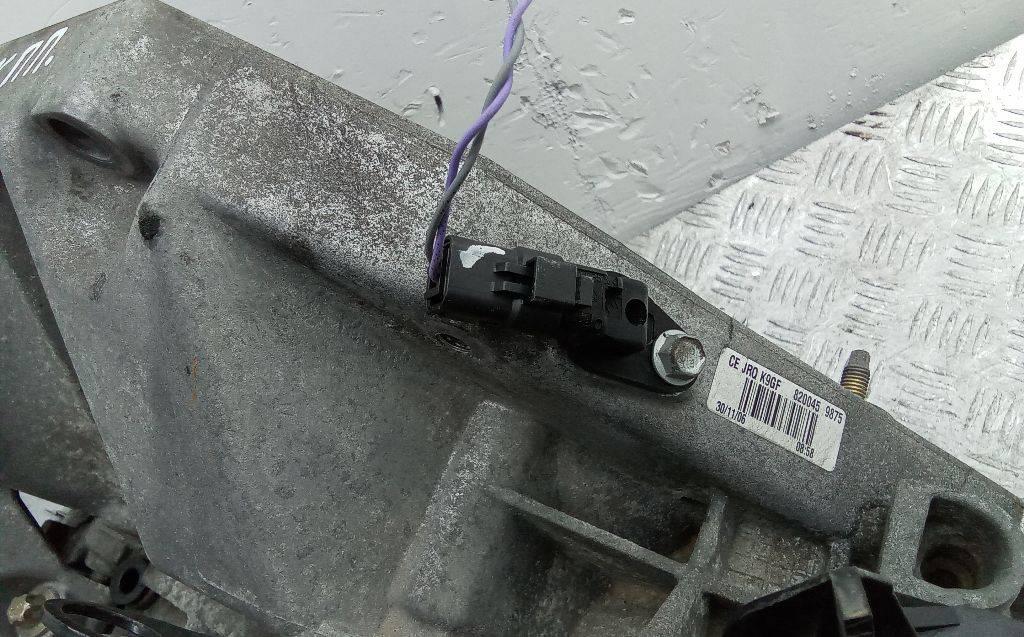 датчик коленвала Renault Clio 3 поколение 2007, 1.5 л., дизель, МКПП - фото №1