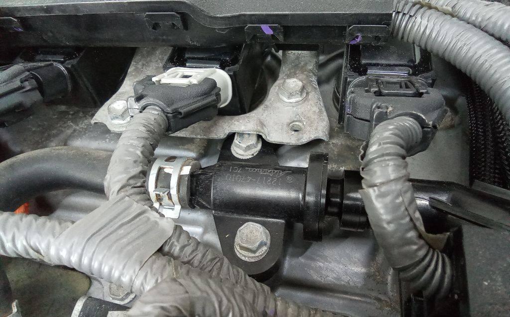 маслоотделитель (сапун) Toyota C-HR 1 поколение 2017, 1.2 л., бензин, АКПП, 12217-47010 - фото №1