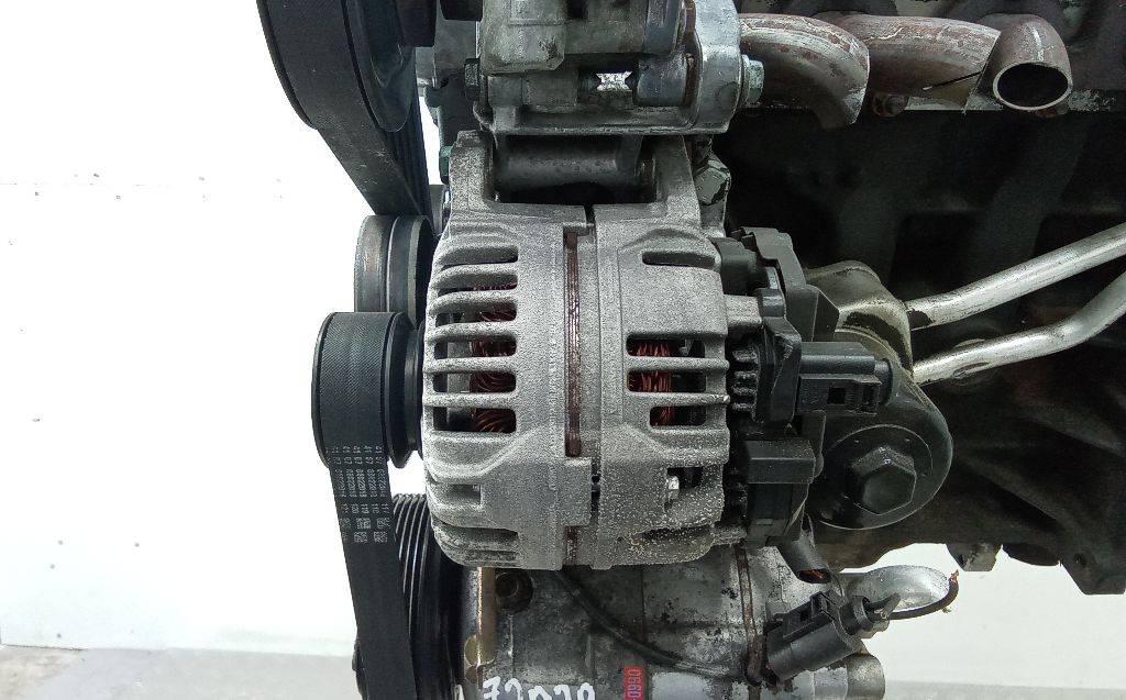 генератор Volkswagen Golf 5 поколение 2004, 1.6 л., бензин, МКПП - фото №1