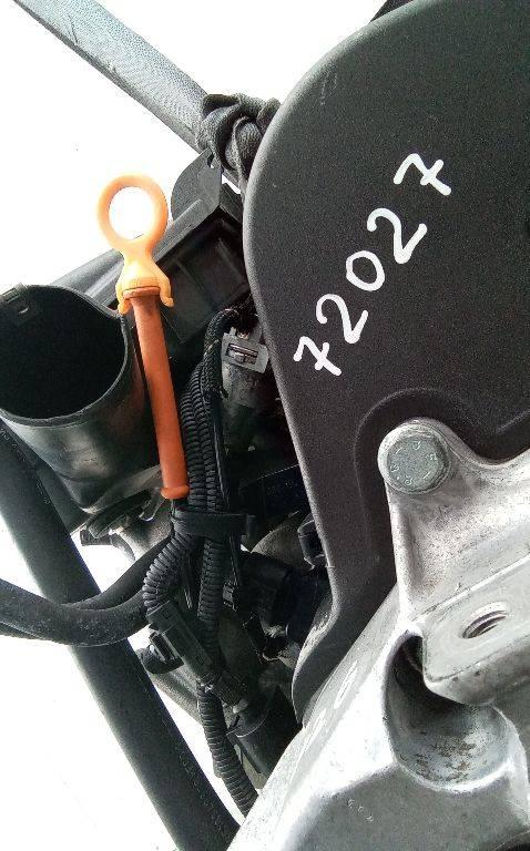 щуп двигателя Volkswagen Golf 5 поколение 2004, 1.6 л., бензин, МКПП - фото №1