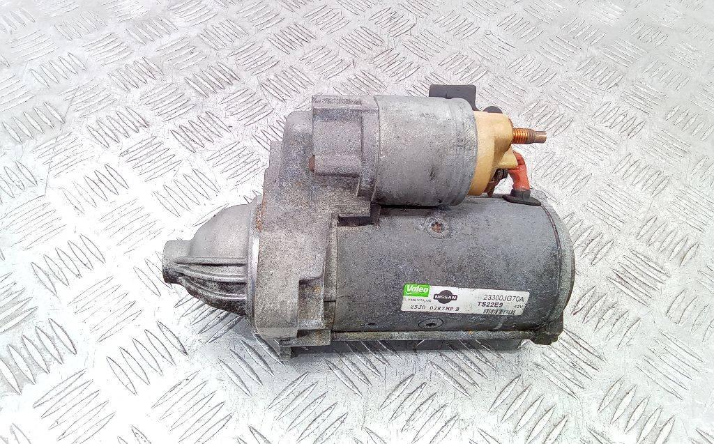 стартер Nissan X-Trail T31 2007, 2.0 л., дизель, 23300JG70A - фото №1