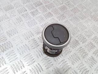 дефлектор обдува салона Nissan Qashqai 1 поколение 2008, 68760JD10A