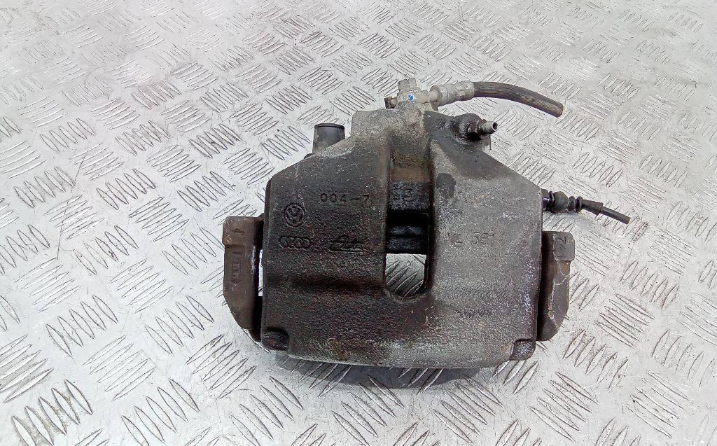 суппорт передний левый Volkswagen Eos 1 поколение 2007, 2.0 л., дизель - фото №1