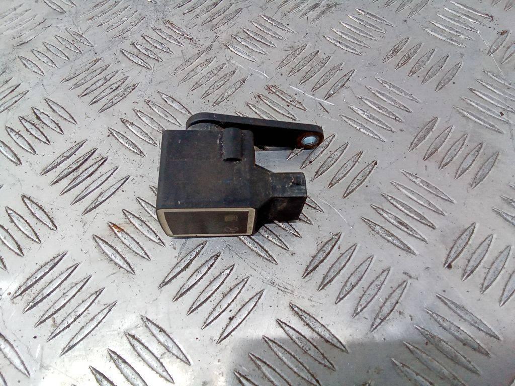 датчик дорожного просвета Mercedes-Benz E-Класс W211/S211 2005, A0105427717 - фото №1