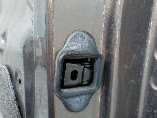 ограничитель открывания двери BMW 1 серия F20/F21 2013