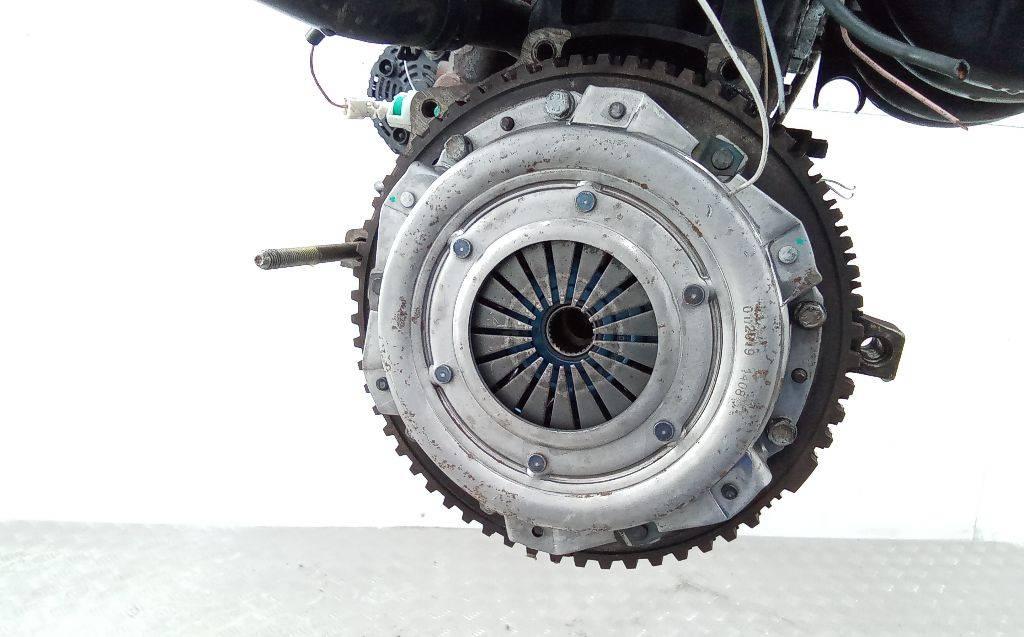 комплект сцепления Renault Clio 2 поколение 1999, 1.4 л., бензин, МКПП - фото №1