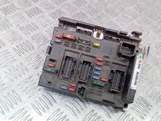 блок предохранителей Peugeot 206 1 поколение [рестайлинг] 2005, 9657608780