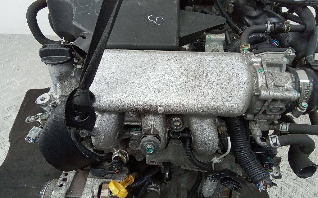 коллектор впускной Nissan Note E12 2014, 1.2 л., бензин, МКПП - фото №1