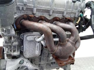 теплообменник масляного фильтра Volkswagen Golf 6 поколение 2008, 1.6 л., бензин, МКПП, 03C117021E