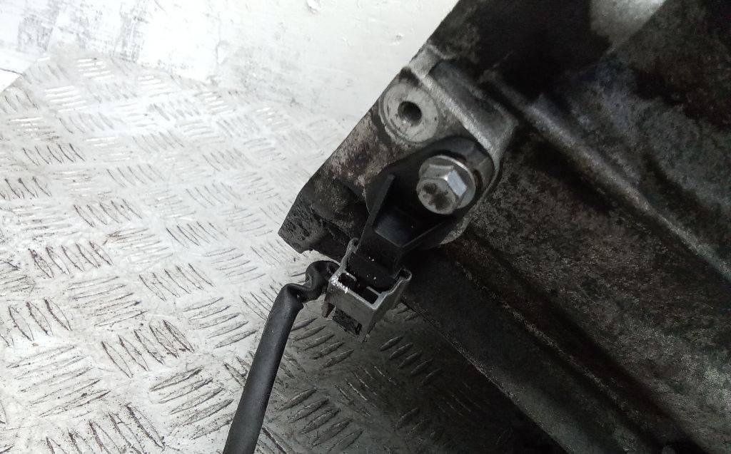 датчик коленвала Renault Megane 3 поколение 2011, 1.9 л., дизель, МКПП - фото №1