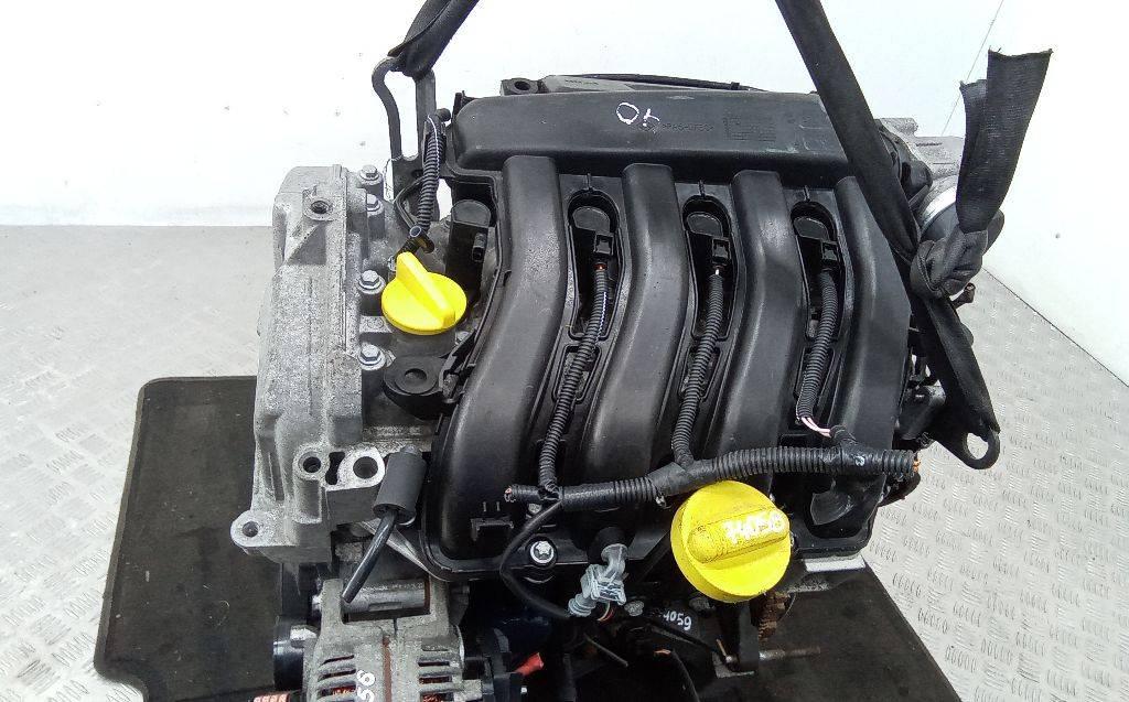 форсунка Renault Clio 3 поколение 2008, 1.6 л., бензин, МКПП - фото №1