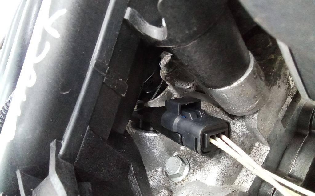 датчик распредвала Renault Clio 3 поколение 2008, 1.6 л., бензин, МКПП - фото №1