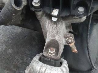 подушка крепления двигателя BMW 1 серия E81/E82/E87/E88 [рестайлинг] 2009, 2.0 л., бензин, МКПП