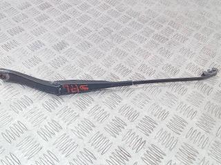 щеткодержатель (поводок стеклоочистителя, дворник) Dacia Duster 1 поколение 2012