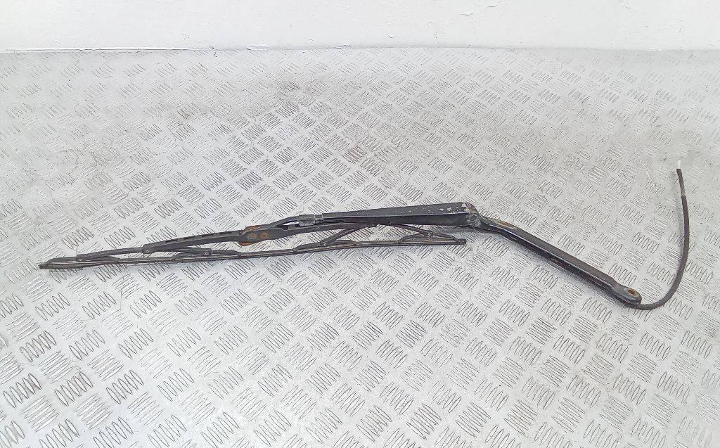 щеткодержатель (поводок стеклоочистителя, дворник) MAN TGL 1 поколение 2008, 8126430606 - фото №1