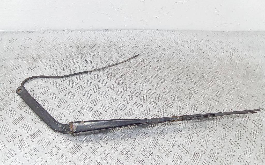 щеткодержатель (поводок стеклоочистителя, дворник) MAN TGL 1 поколение 2008, 8126430606 - фото №1