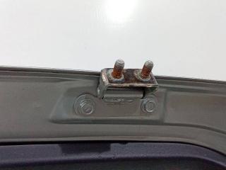 петля крышки багажника Toyota Corolla Verso 1 поколение [рестайлинг] 2005