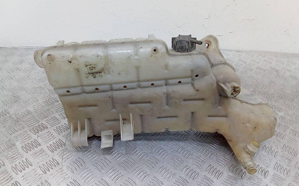 бачок расширительный MAN TGL 1 поколение 2005, 81061026213 - фото №1
