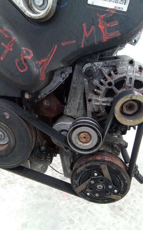 кронштейн генератора Renault Megane 2 поколение 2005, 1.9 л., дизель, МКПП - фото №1