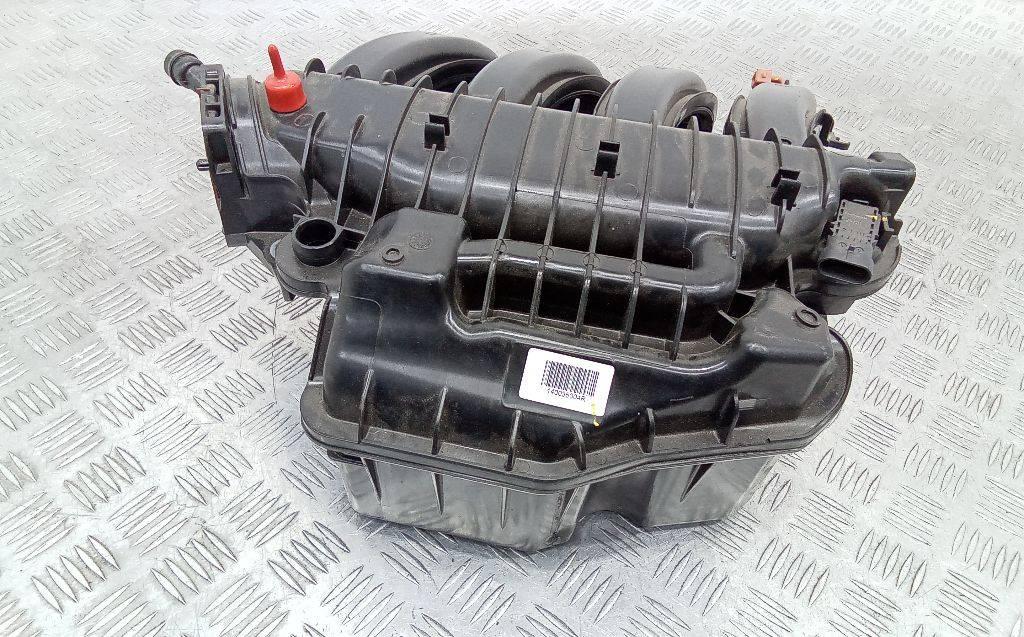 коллектор впускной Renault Duster 2 поколение 2022, 2.0 л., бензин, МКПП, 140035004R - фото №1