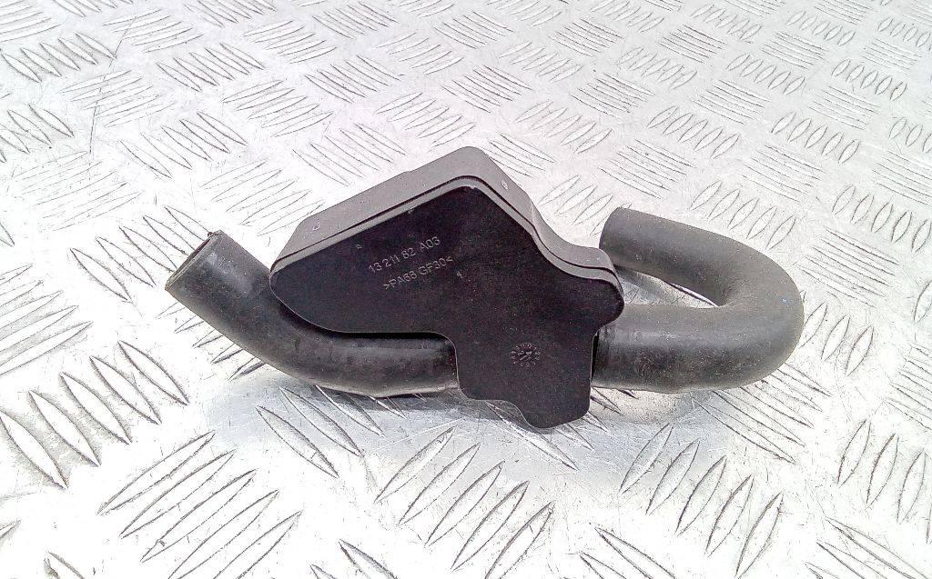 клапан вентиляции картера Renault Duster 2 поколение 2022, 2.0 л., бензин, МКПП, 1321182A03 - фото №1