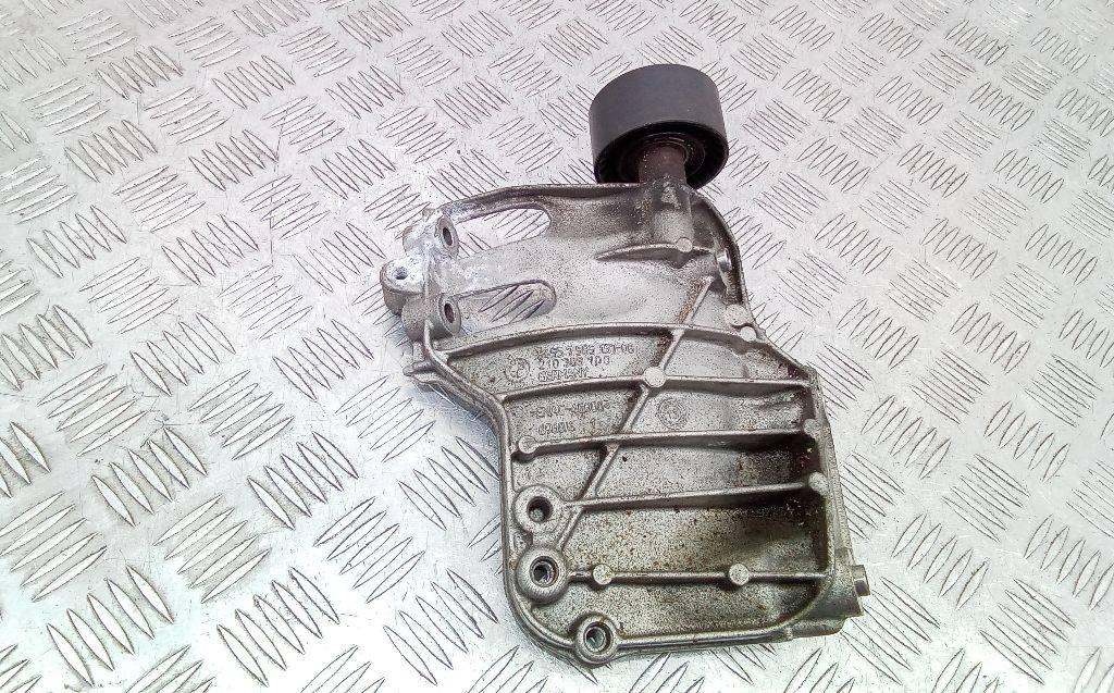 кронштейн компрессора кондиционера BMW X5 F15 2013, 3.0 л., бензин, АКПП, 6455758516708, 7585167 - фото №1