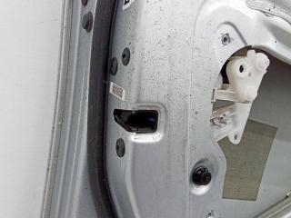 замок двери передней левой Volkswagen Passat B6 2005