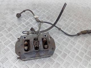 суппорт задний правый Volkswagen Touareg 2 поколение [рестайлинг] 2014, 7P0615424