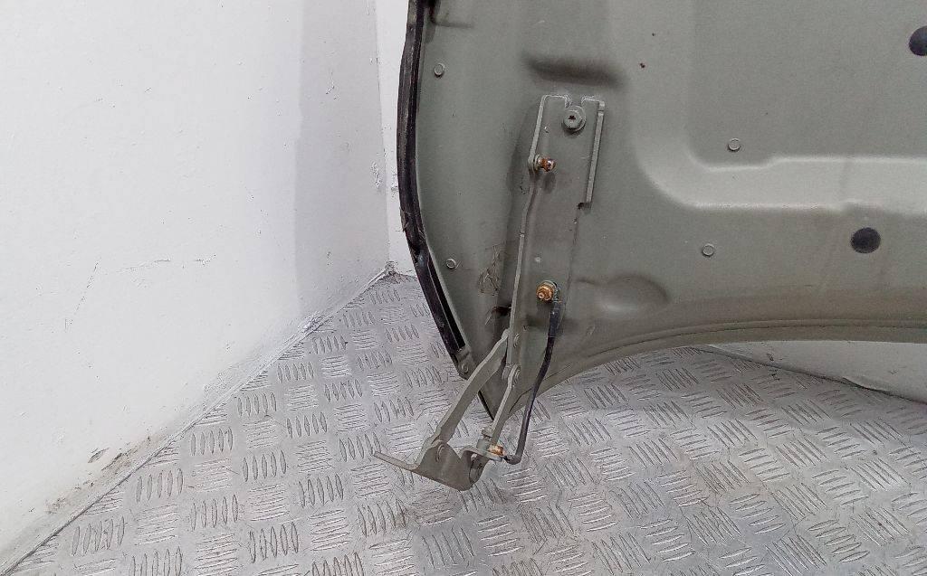 петля капота BMW 5 серия E60/E61 2003, 008728 - фото №1