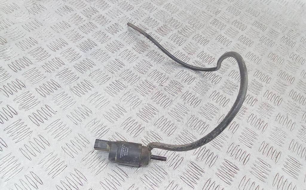 насос (моторчик) омывателя стекла Volkswagen Crafter 1 поколение 2007, A0008605826 - фото №1