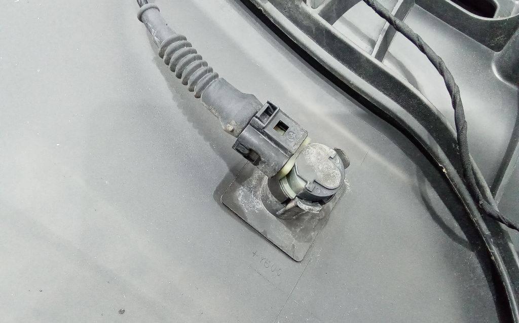 парктроник задний Audi A4 B8/8K 2008 - фото №1