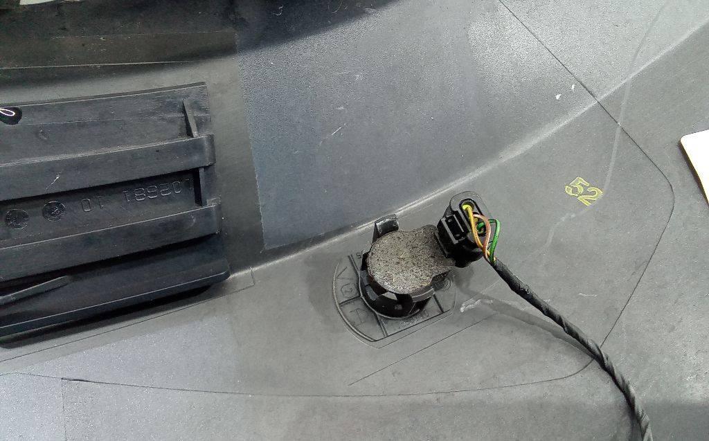 парктроник передний BMW 3 серия E90/E91/E92/E93 2007 - фото №1