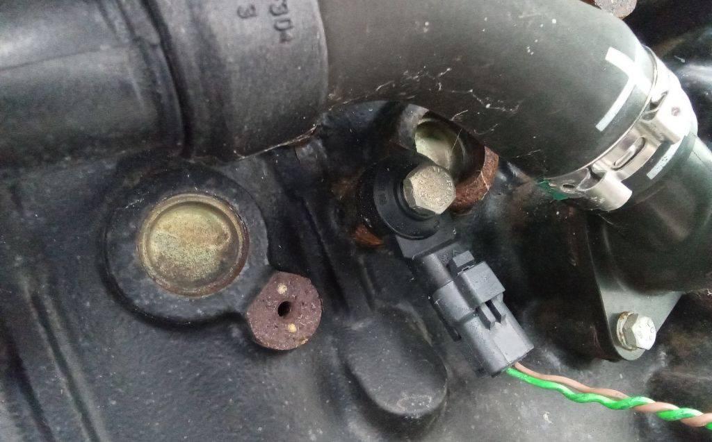 датчик детонации Peugeot 307 1 поколение 2003, 1.6 л., бензин, МКПП, 9645311480 - фото №1