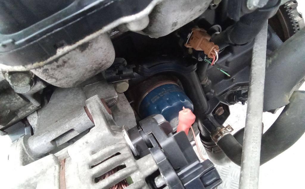 трубка охлаждающей жидкости Renault Clio 3 поколение 2006, 1.4 л., бензин, МКПП - фото №1