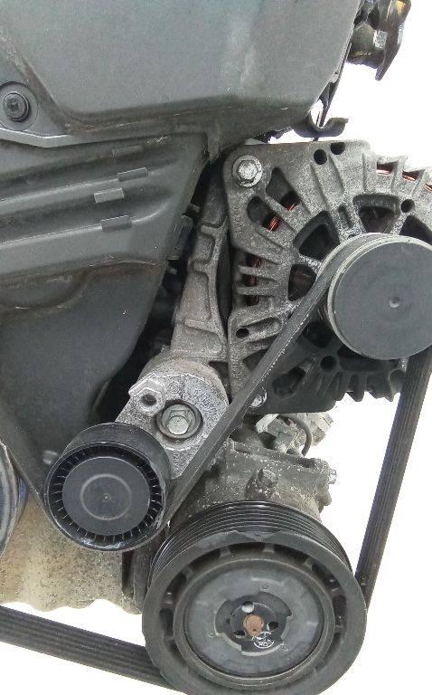 кронштейн генератора Renault Megane 3 поколение 2010, 1.5 л., дизель, МКПП - фото №1