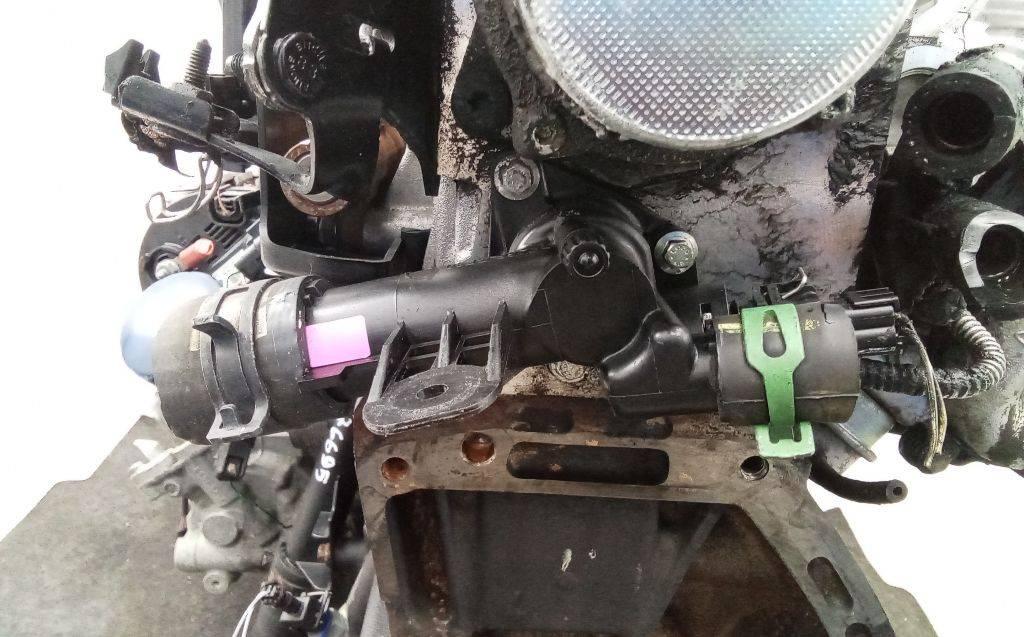 корпус термостата Renault Megane 3 поколение 2010, 1.5 л., дизель, МКПП - фото №1