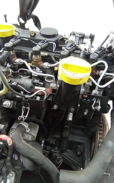 щуп двигателя Renault Megane 3 поколение 2011, 1.5 л., дизель, МКПП - фото №1