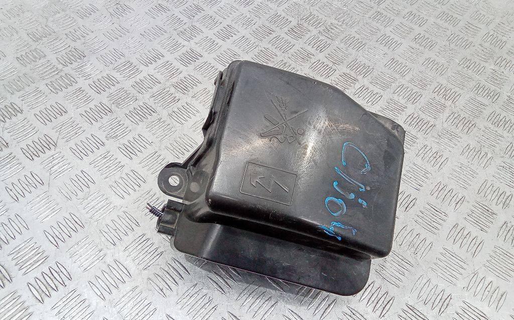 блок предохранителей Renault Clio 4 поколение 2015, 243804185R - фото №1