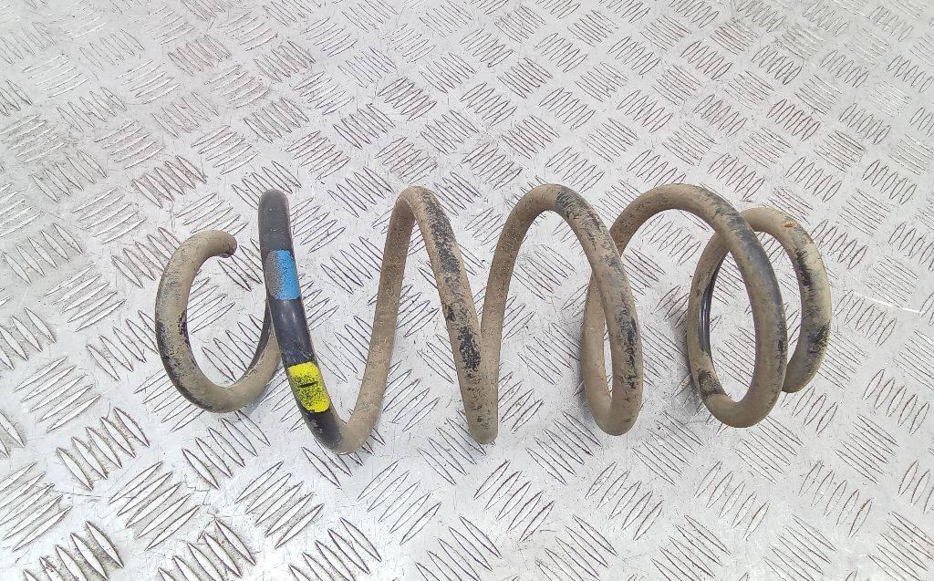 пружина задняя Renault Duster 1 поколение 2010, 1.5 л., дизель - фото №1