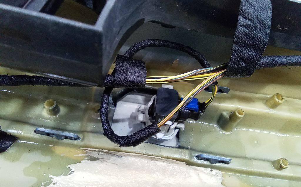 парктроник задний Mercedes-Benz E-Класс W211/S211 2002 - фото №1