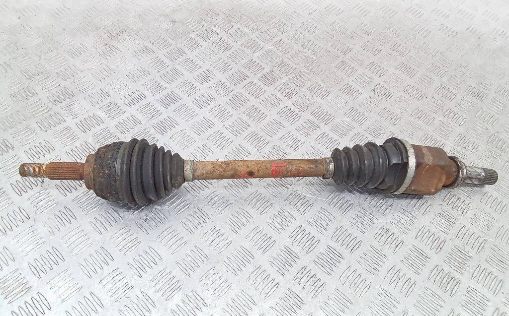 полуось передняя левая (приводной вал, ШРУС) Renault Megane 2 поколение 2005 - фото №1