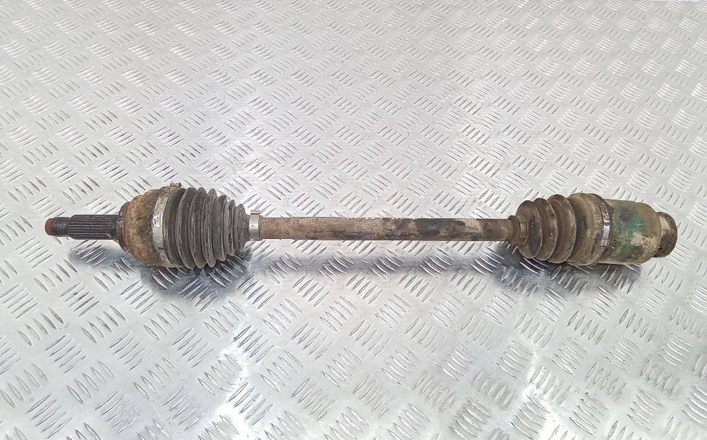 полуось передняя правая (приводной вал, ШРУС) Subaru Legacy 3 поколение 2002 - фото №1