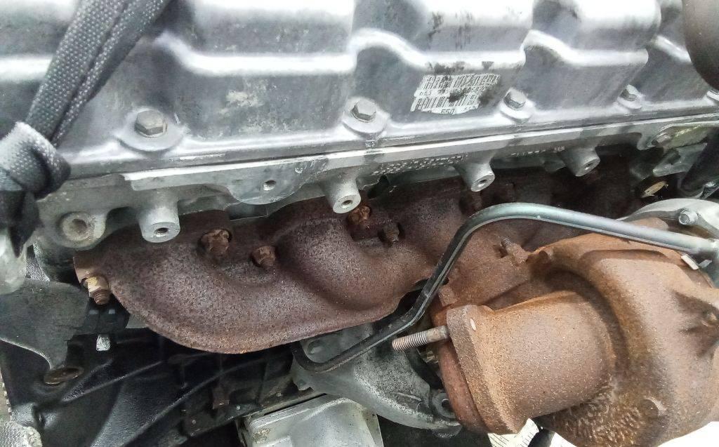 коллектор выпускной SsangYong Rexton Y250 2007, 2.7 л., дизель - фото №1