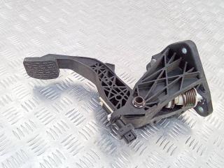 педаль сцепления Mercedes-Benz A-Класс W176 [рестайлинг] 2015, A2462900419