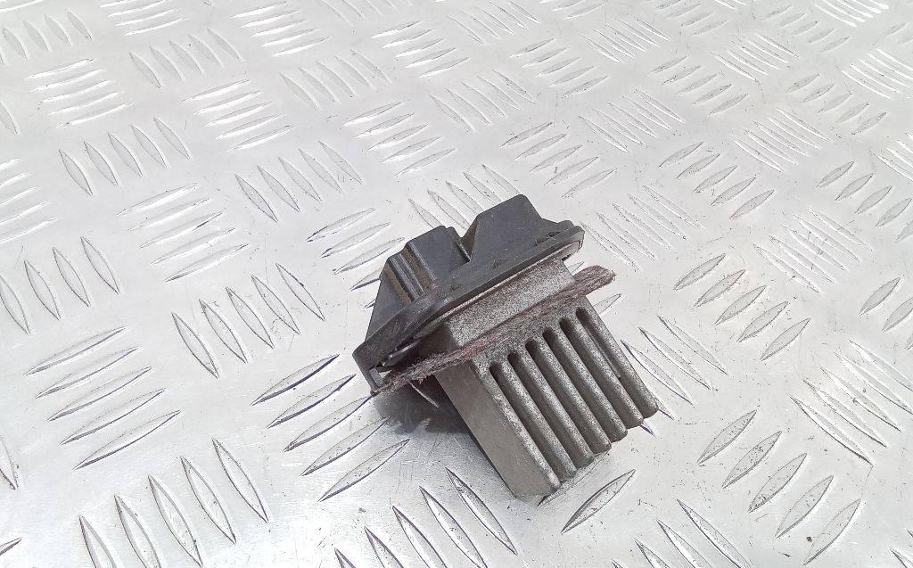 сопротивление печки Subaru Legacy 3 поколение 2001 - фото №1