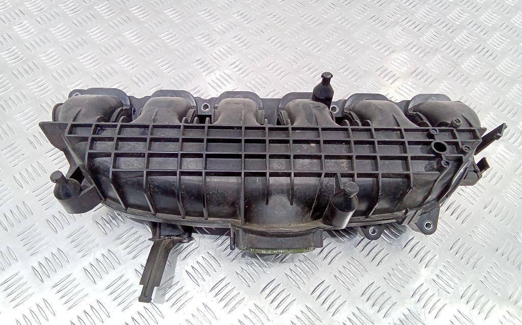 коллектор впускной BMW X5 F15 2013, 3.0 л., бензин, АКПП, 757691110 - фото №1