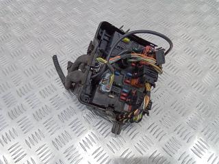 блок предохранителей Citroen C2 1 поколение 2007, 1.6 л., бензин, АКПП, 9664055480, L03