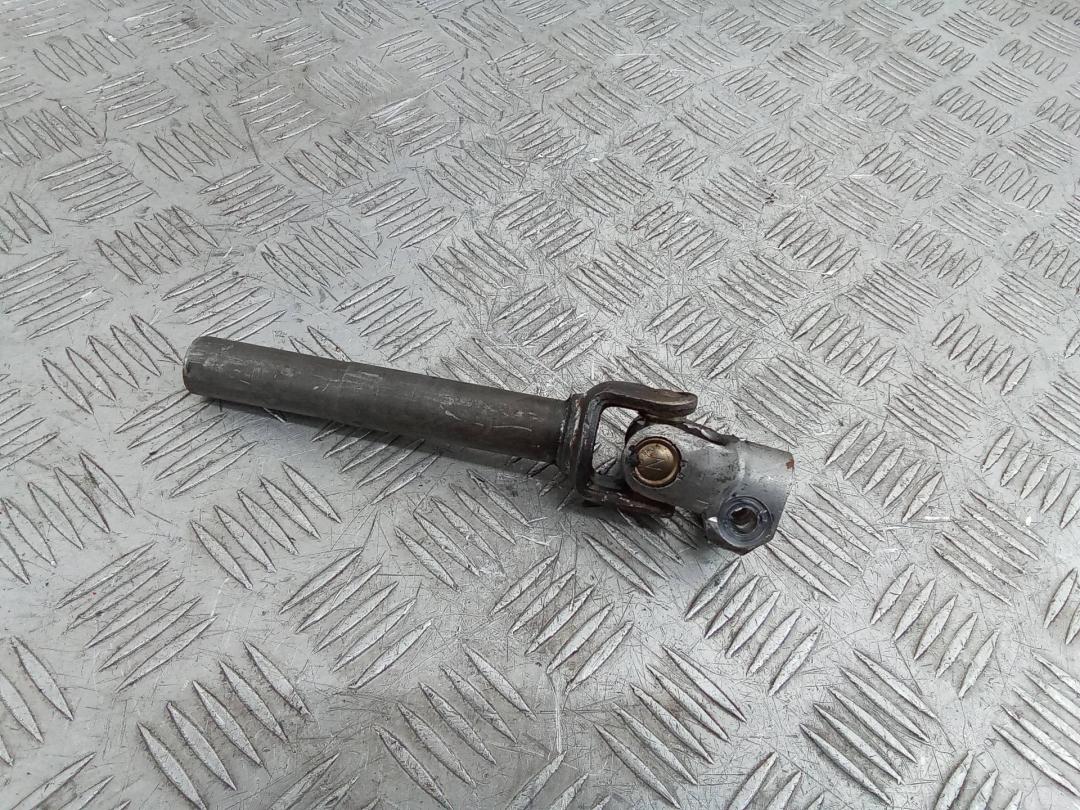 рулевой карданчик Suzuki Swift 4 поколение 2010 - фото №1