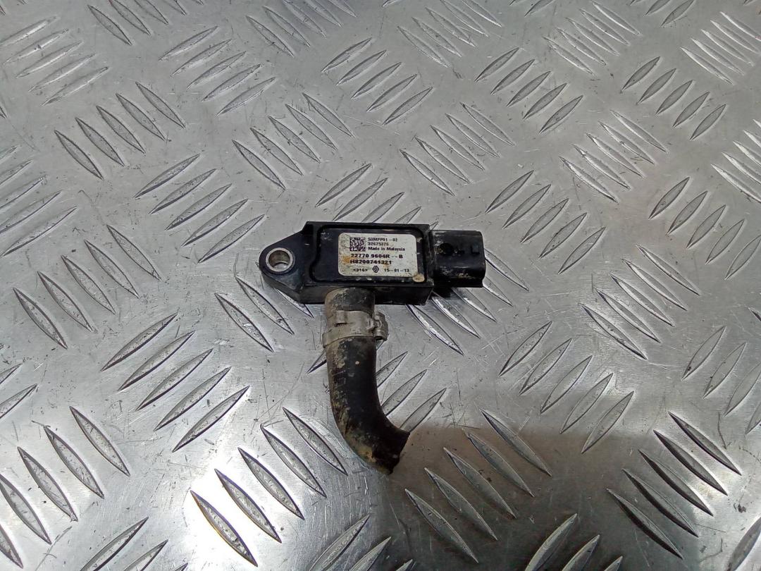 датчик абсолютного давления Renault Clio 4 поколение 2015, 8200741321 - фото №1