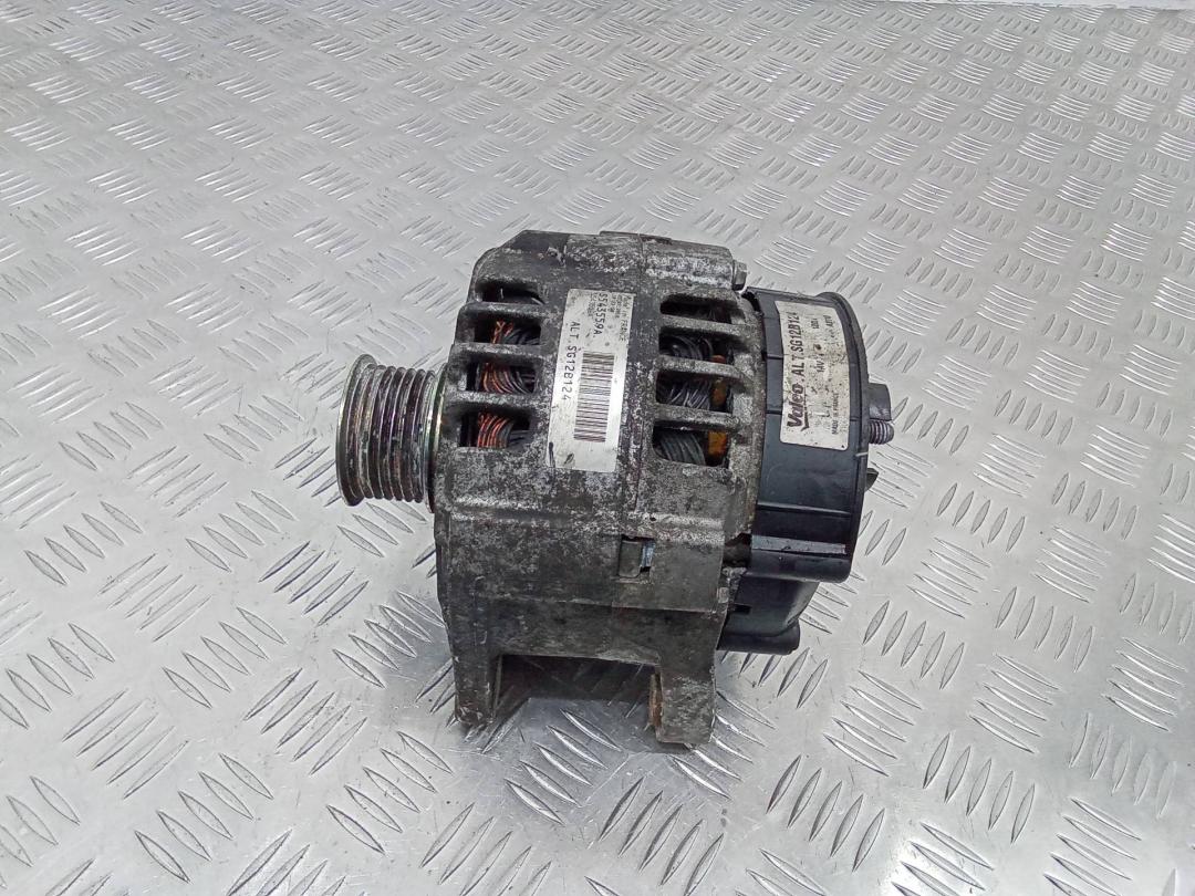 генератор Renault Scenic 3 поколение 2010, 1.9 л., дизель, МКПП, S543559A, SG12B124 - фото №1